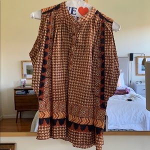 Doen sleeveless top - like new!